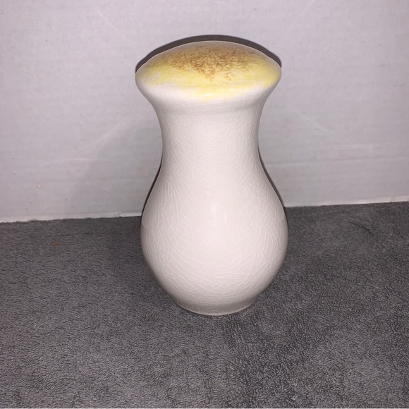 Vintage Pottery Parmesan Cheese Dispenser Shaker MCM - 6” Tall - Picture 3 of 7